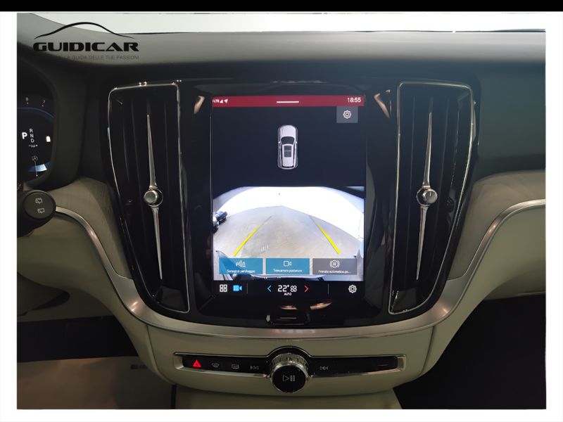 GuidiCar - VOLVO V60 1 V60 PLUS DARK B4 AUT Nuovo