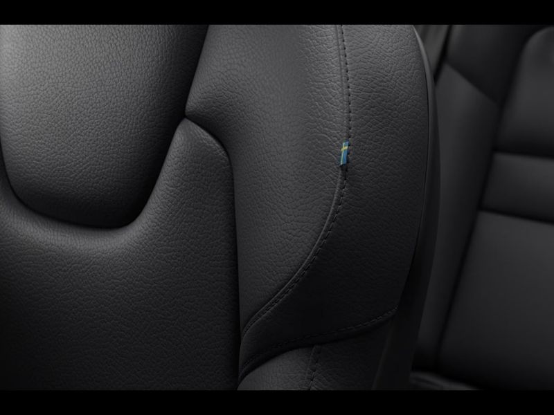 GuidiCar - VOLVO V60 1 V60 PLUS DARK B4 AUT Nuovo