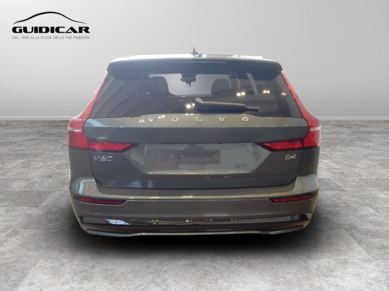 GuidiCar - VOLVO V60 1 V60 PLUS DARK B4 AUT Nuovo