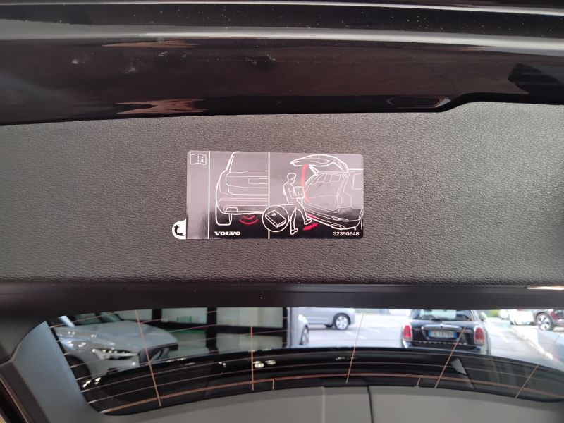 GuidiCar - VOLVO V60 1 V60 PLUS DARK B4 AUT Nuovo