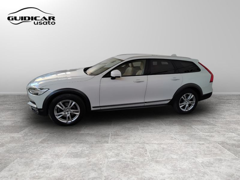 GuidiCar - VOLVO V90 2019 V90 Cross Country 2.0 d4 awd geartronic my19 Usato
