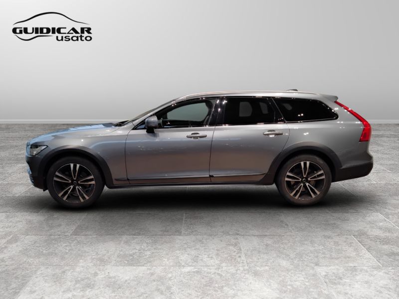 GuidiCar - VOLVO V90 2020 V90 Cross Country 2.0 d4 Pro awd geartronic my20 Usato