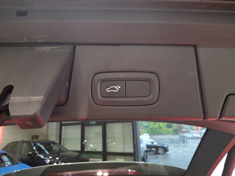 GuidiCar - VOLVO V90 2020 V90 Cross Country 2.0 d4 Pro awd geartronic my20 Usato