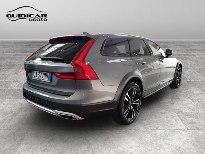 GuidiCar - VOLVO V90 2020 V90 Cross Country 2.0 d4 Pro awd geartronic my20 Usato