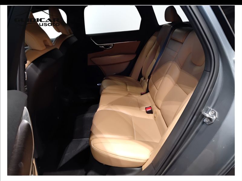 GuidiCar - VOLVO V90 2020 V90 Cross Country 2.0 d4 Pro awd geartronic my20 Usato