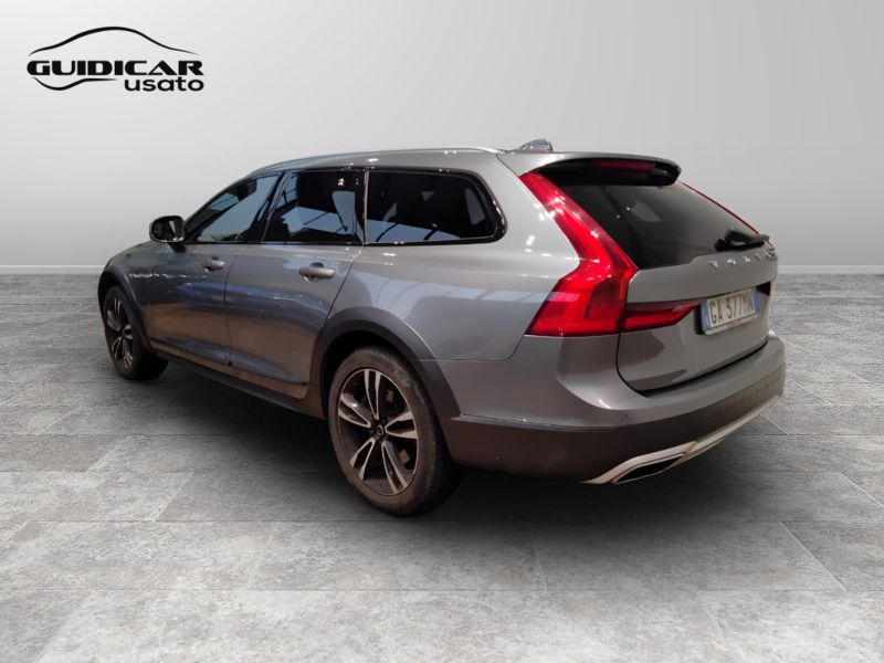 GuidiCar - VOLVO V90 2020 V90 Cross Country 2.0 d4 Pro awd geartronic my20 Usato