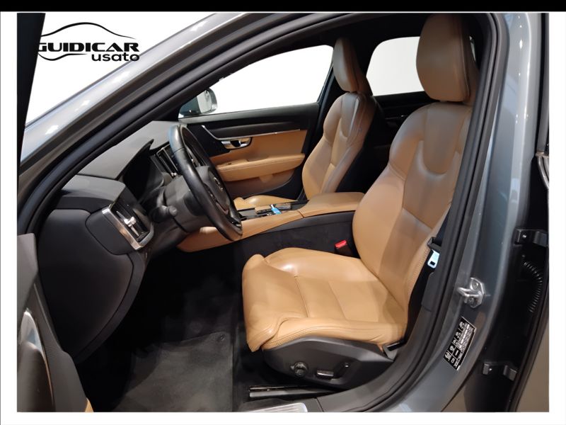 GuidiCar - VOLVO V90 2020 V90 Cross Country 2.0 d4 Pro awd geartronic my20 Usato