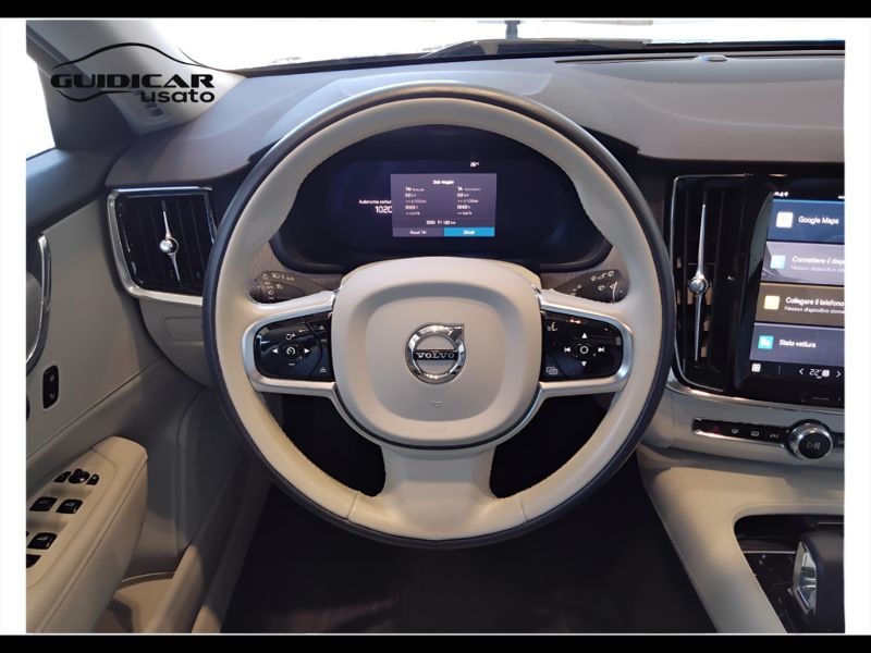 GuidiCar - VOLVO V90 2023 V90 Cross Country 2.0 b4 Plus awd auto Usato