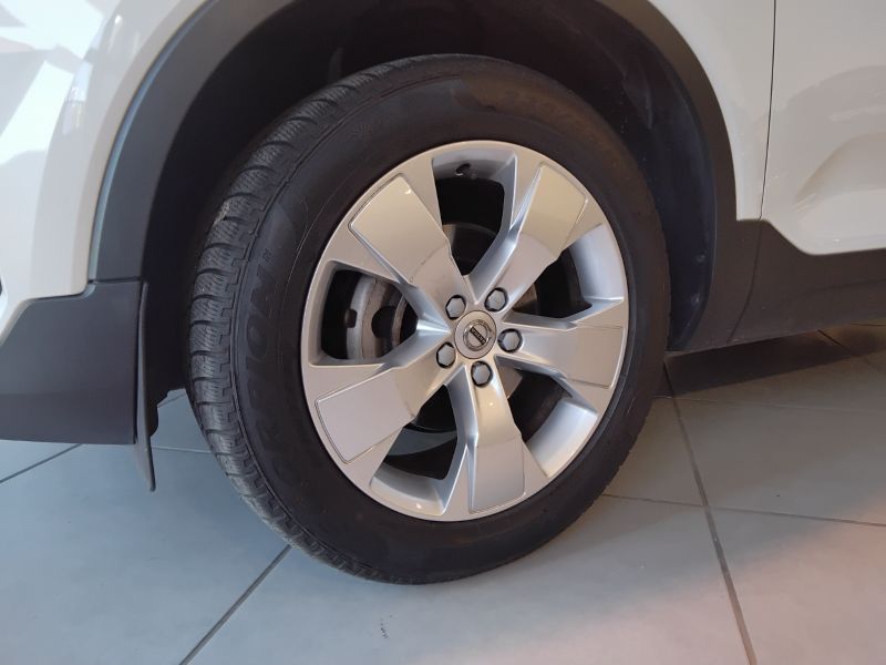 GuidiCar - VOLVO XC40 (2017--->) XC40 T3 Momentum
