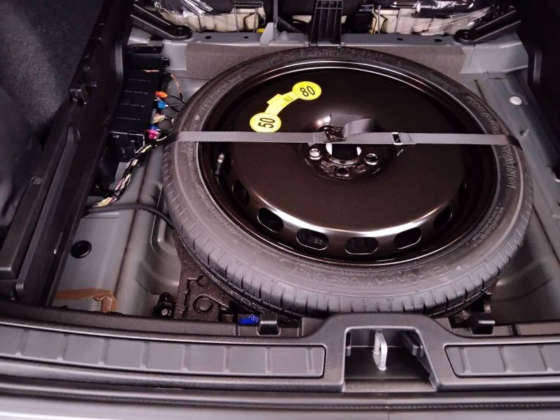 GuidiCar - VOLVO XC40 2023 XC40 1.5 t4 recharge phev Plus Dark auto Aziendale