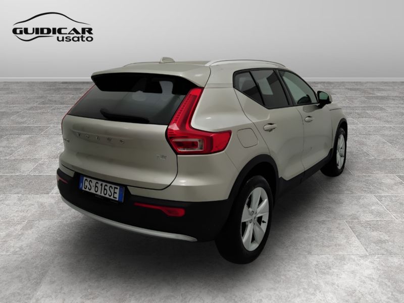 GuidiCar - VOLVO XC40 2024 XC40 1.5 t2 Core auto Usato