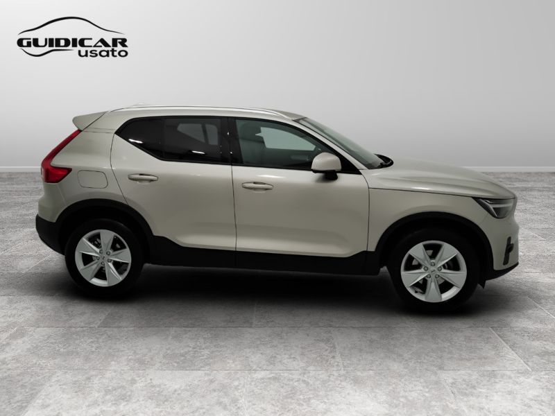 GuidiCar - VOLVO XC40 2024 XC40 1.5 t2 Core auto Usato
