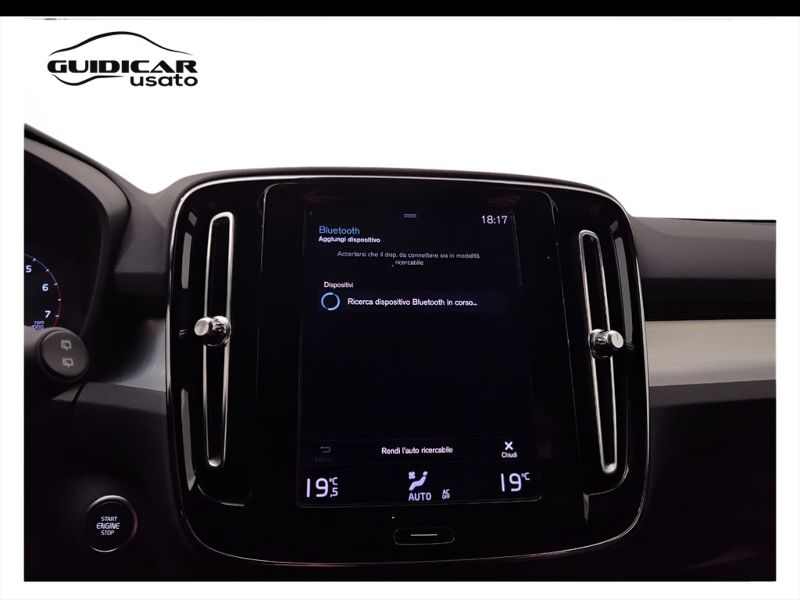 GuidiCar - VOLVO XC40 2024 XC40 1.5 t2 Core auto Usato