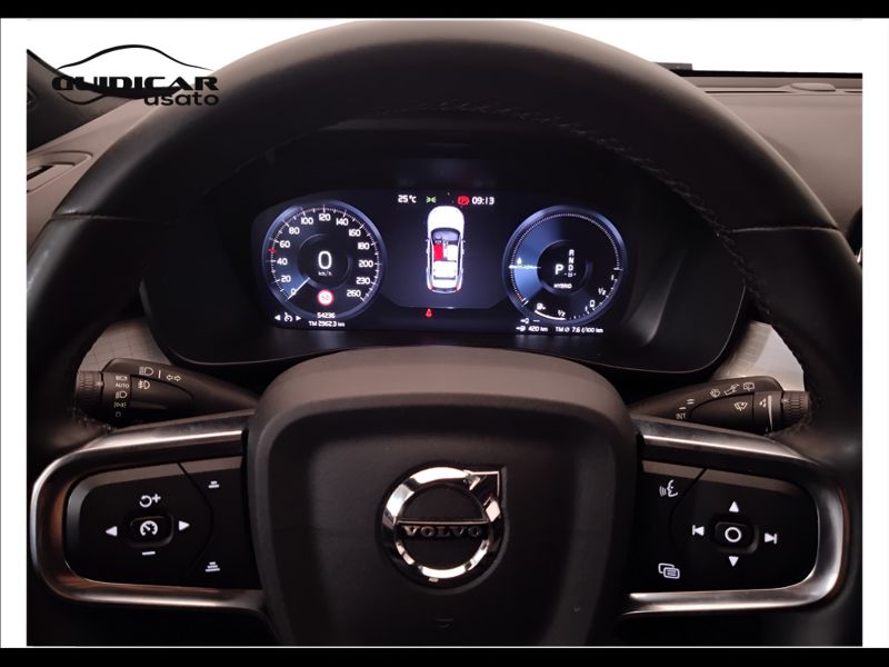 GuidiCar - VOLVO XC40 2023 XC40 1.5 t4 recharge phev Core auto Aziendale