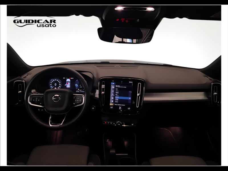 GuidiCar - VOLVO XC40 2023 XC40 1.5 t4 recharge phev Core auto Aziendale