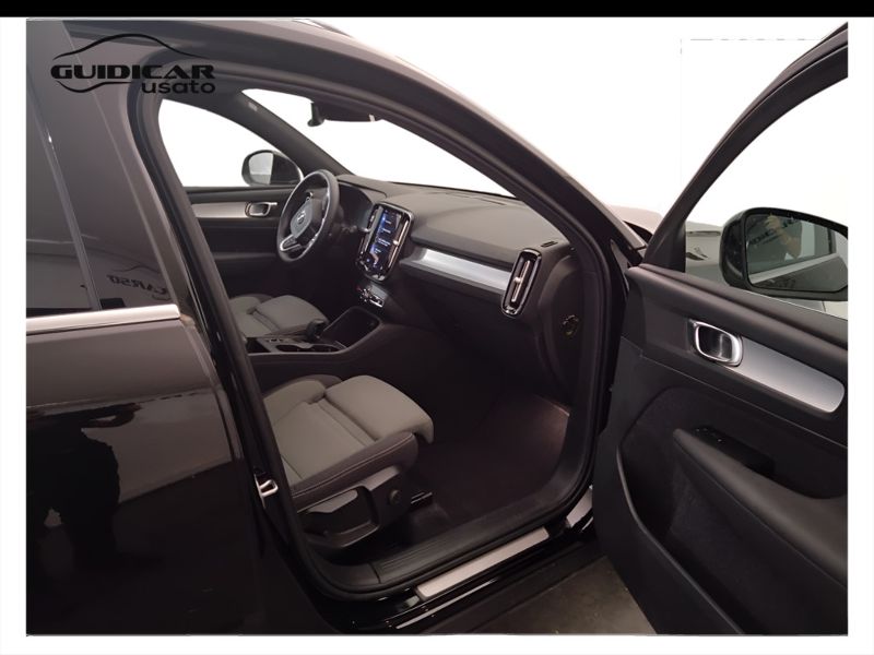 GuidiCar - VOLVO XC40 2023 XC40 1.5 t4 recharge phev Core auto Aziendale