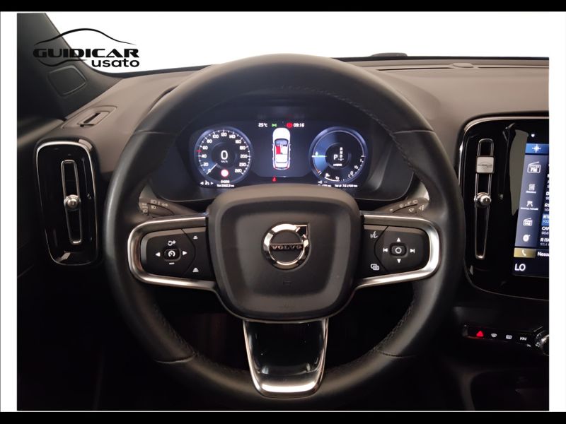 GuidiCar - VOLVO XC40 2023 XC40 1.5 t4 recharge phev Core auto Aziendale