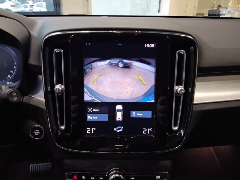 GuidiCar - VOLVO XC40 2023 XC40 1.5 t4 recharge phev Core auto Aziendale