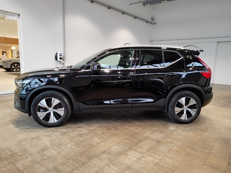 GuidiCar - VOLVO XC40 2023 XC40 1.5 t4 recharge phev Core auto Aziendale