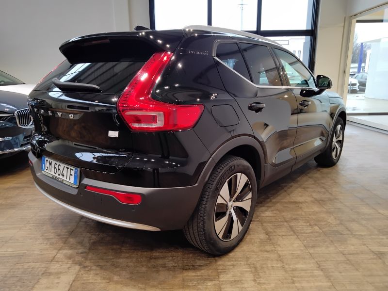 GuidiCar - VOLVO XC40 2023 XC40 1.5 t4 recharge phev Core auto Aziendale