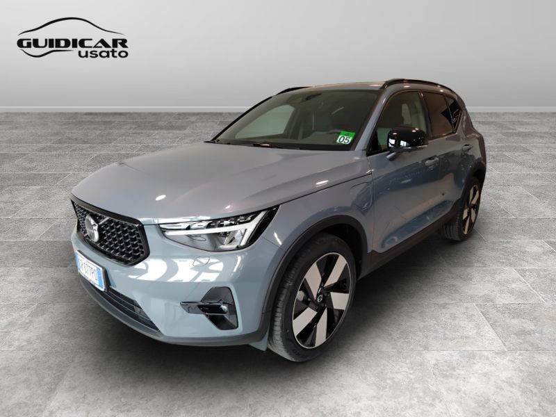 GuidiCar - VOLVO XC40 2023 XC40 1.5 t4 recharge phev Plus Dark auto Aziendale