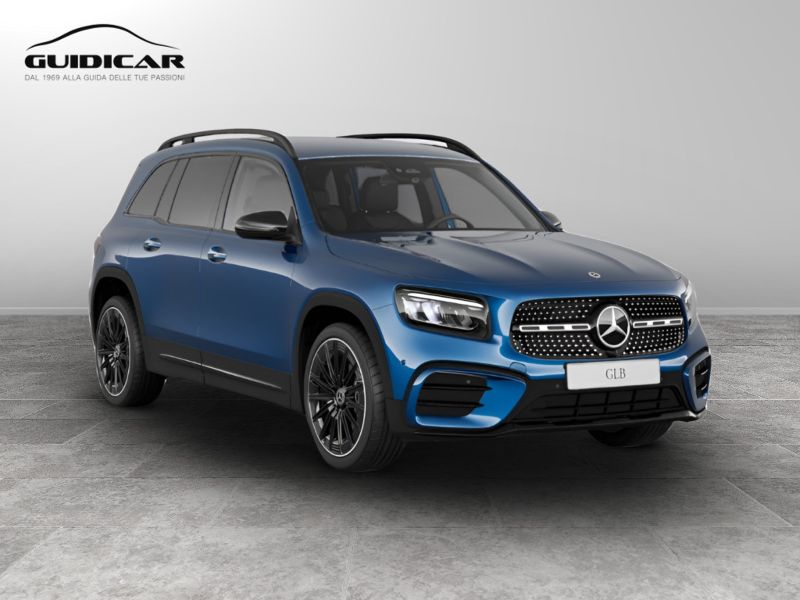 GuidiCar - VOLVO XC40 1 XC40 2.0 b3 Core auto Nuovo