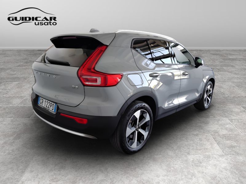 GuidiCar - VOLVO XC40 2023 XC40 2.0 b3 Core auto Aziendale