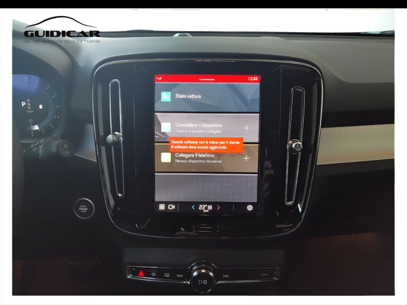 GuidiCar - VOLVO XC40 1 XC40 2.0 b3 Core auto Nuovo