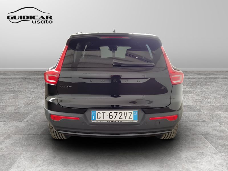 GuidiCar - VOLVO XC40 2024 XC40 2.0 b3 Plus Black Edition auto Aziendale