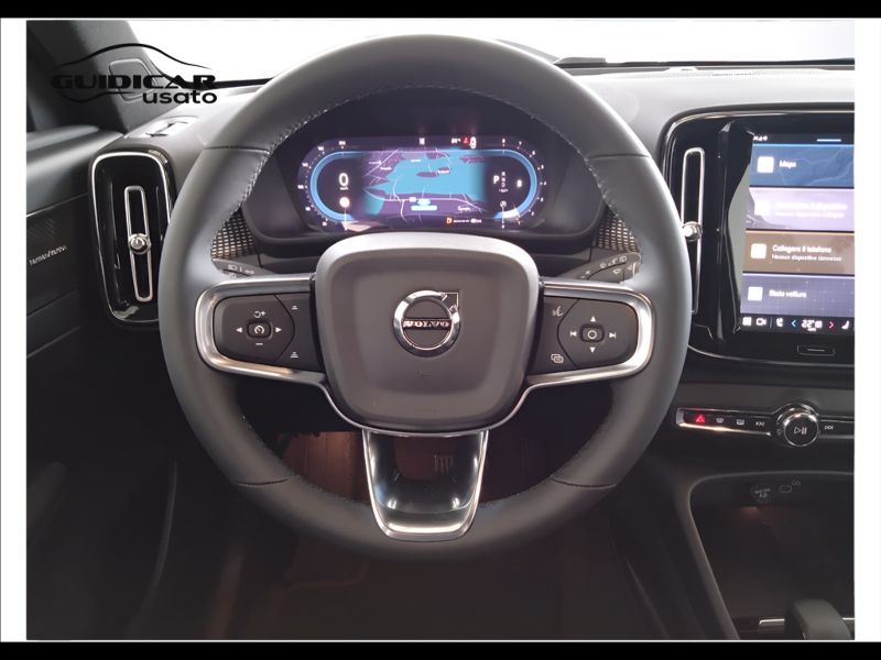 GuidiCar - VOLVO XC40 2024 XC40 2.0 b3 Plus Black Edition auto Aziendale