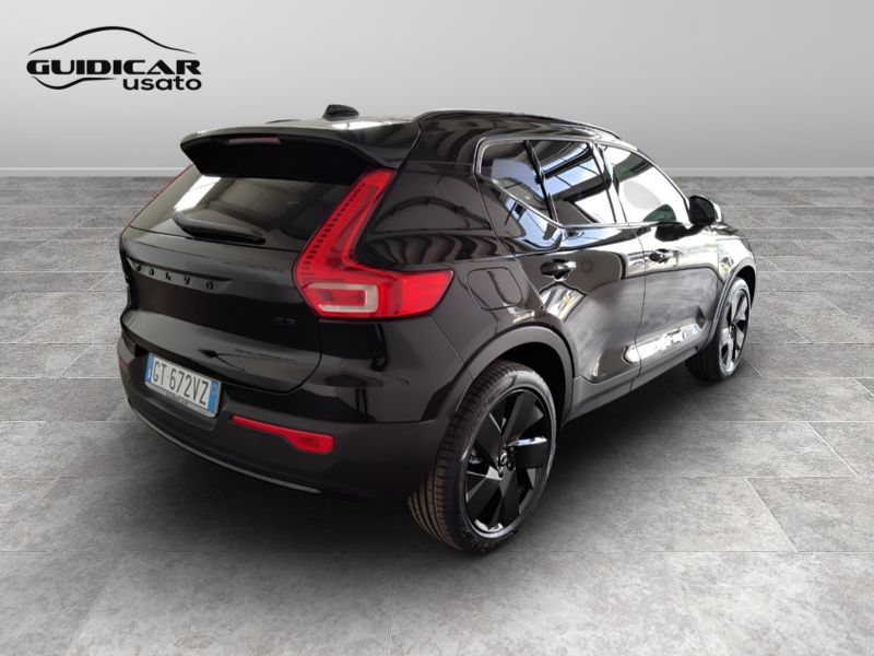 GuidiCar - VOLVO XC40 2024 XC40 2.0 b3 Plus Black Edition auto Aziendale