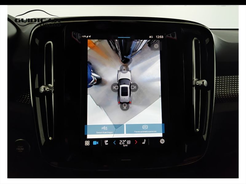 GuidiCar - VOLVO XC40 2024 XC40 2.0 b3 Plus Black Edition auto Aziendale