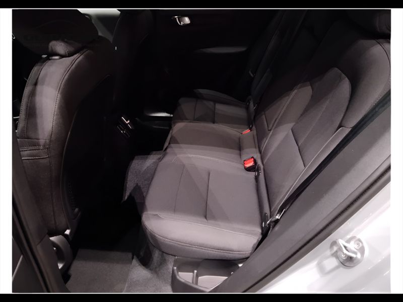 GuidiCar - VOLVO XC40 1 XC40 single motor extend.range Core rwd Nuovo