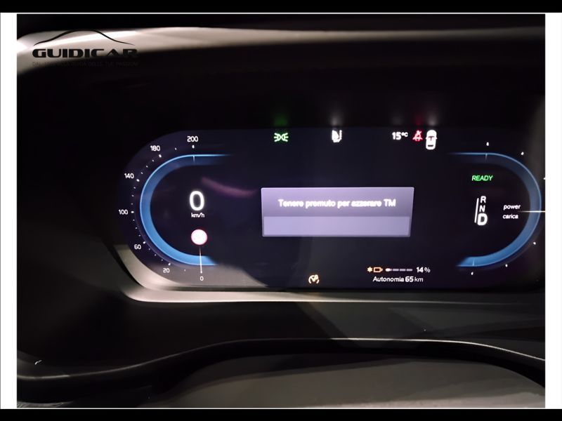 GuidiCar - VOLVO XC40 1 XC40 single motor extend.range Core rwd Nuovo