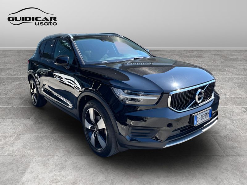 GuidiCar - VOLVO XC40 2021 XC40 1.5 t2 Momentum Core my21 Usato
