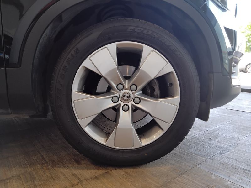 GuidiCar - VOLVO XC40 2021 XC40 1.5 t2 Momentum my21 Usato