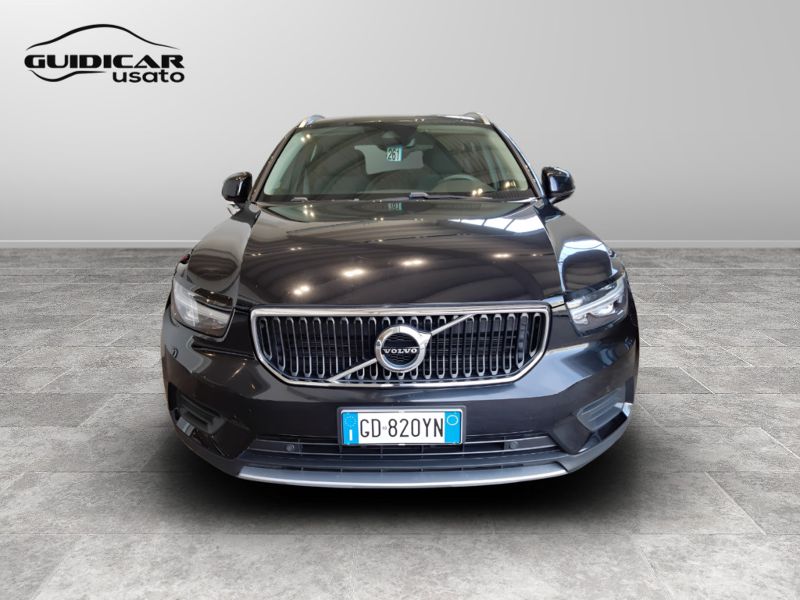 GuidiCar - VOLVO XC40 2021 XC40 1.5 t2 Momentum my21 Usato