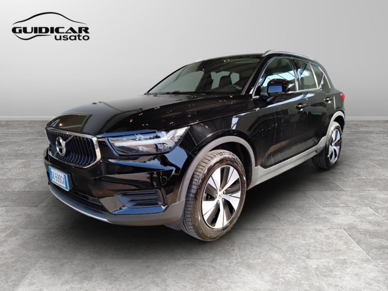 GuidiCar - VOLVO XC40 2022 XC40 1.5 t2 Momentum my21 Usato