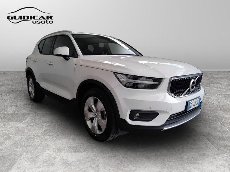 GuidiCar - VOLVO XC40 2021 XC40 1.5 t2 Momentum Pro my21 Usato