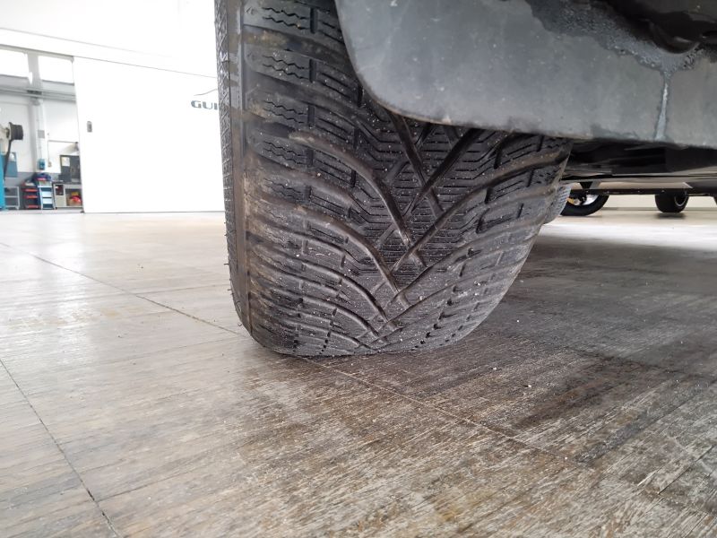 GuidiCar - VOLVO XC40 2019 XC40 1.5 t3 Business Plus my20 Usato