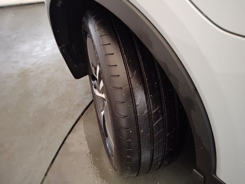 GuidiCar - VOLVO XC40 2020 XC40 1.5 T5 plug-in-hybrid R-design auto my21 Usato