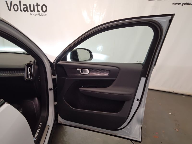 GuidiCar - VOLVO XC40 2020 XC40 1.5 T5 plug-in-hybrid R-design auto my21 Usato