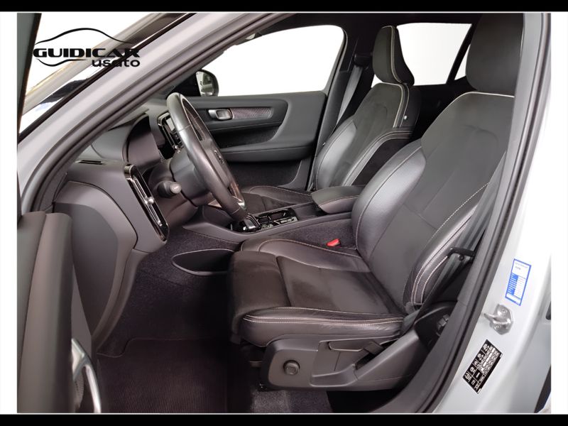 GuidiCar - VOLVO XC40 2020 XC40 1.5 T5 plug-in-hybrid R-design auto my21 Usato