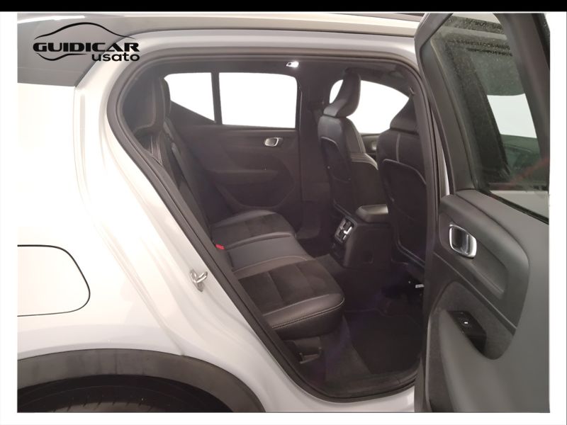 GuidiCar - VOLVO XC40 2020 XC40 1.5 T5 plug-in-hybrid R-design auto my21 Usato