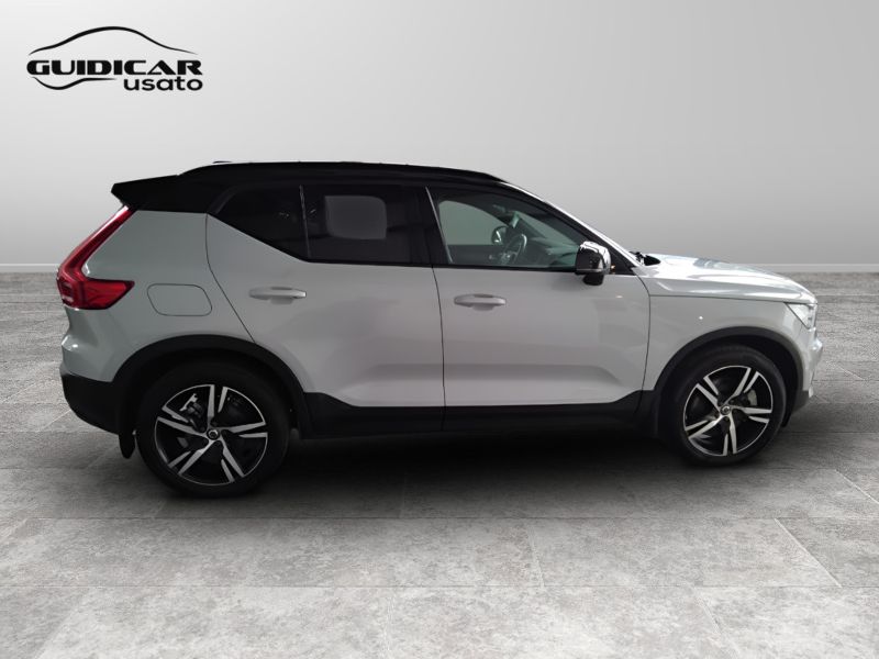 GuidiCar - VOLVO XC40 2020 XC40 1.5 T5 plug-in-hybrid R-design auto my21 Usato