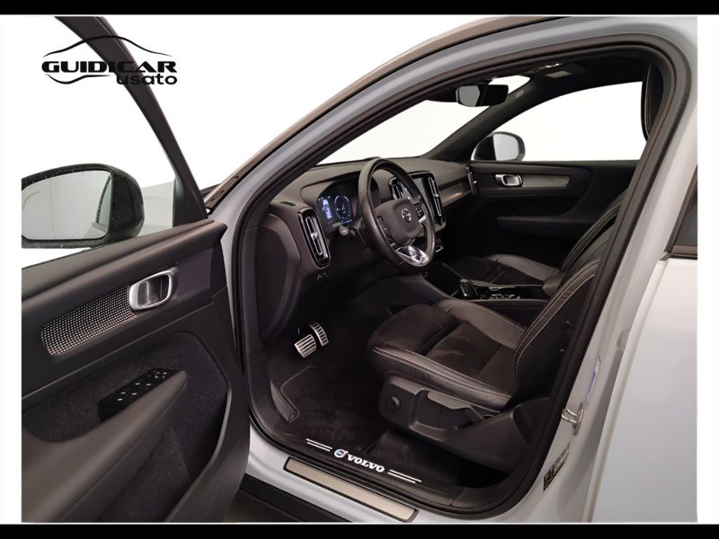 GuidiCar - VOLVO XC40 2020 XC40 1.5 T5 plug-in-hybrid R-design auto my21 Usato
