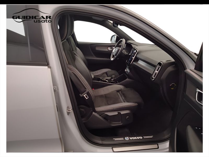 GuidiCar - VOLVO XC40 2020 XC40 1.5 T5 plug-in-hybrid R-design auto my21 Usato