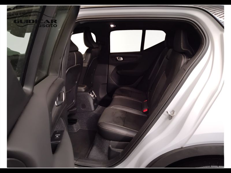 GuidiCar - VOLVO XC40 2020 XC40 1.5 T5 plug-in-hybrid R-design auto my21 Usato