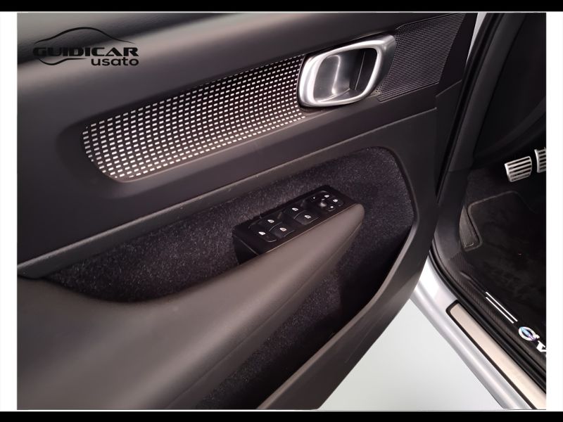 GuidiCar - VOLVO XC40 2020 XC40 1.5 T5 plug-in-hybrid R-design auto my21 Usato