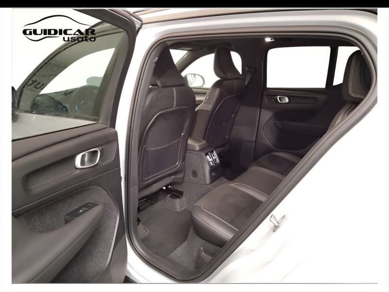 GuidiCar - VOLVO XC40 2020 XC40 1.5 T5 plug-in-hybrid R-design auto my21 Usato